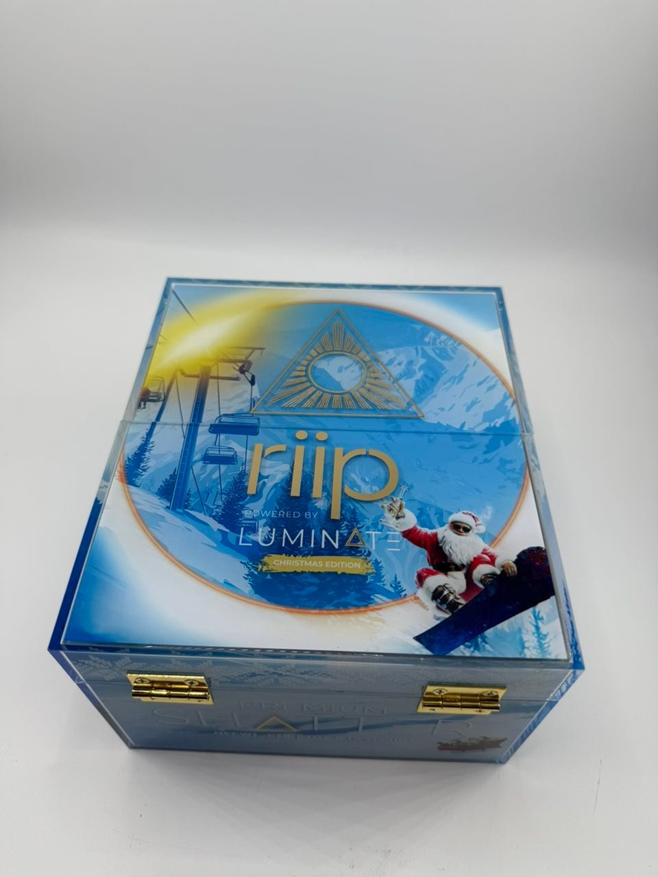 Riip x Luminate Christmas Edition Premium Shatter Concentrates – Frosted Crystal & Polar Dawg 1oz Riip x Luminate Christmas Edition Premium Shatter Concentrates – Frosted Crystal & Polar Dawg 1oz